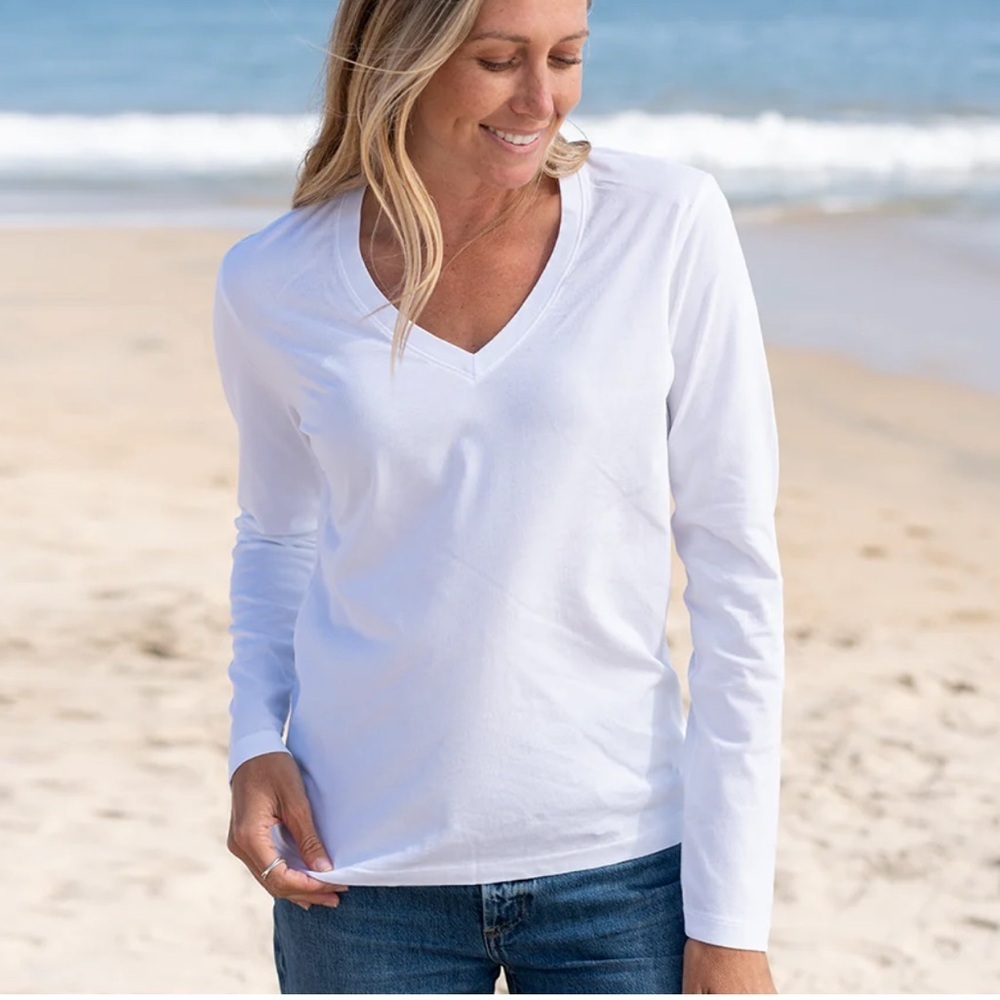 The Classic T shirt company Long Sleeve V-Neck Tee - White bundle of 2